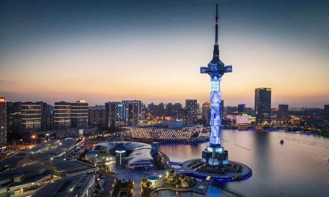 2015年10月，江苏盐城房价均价5082元；2016年10月，江苏盐城房价均