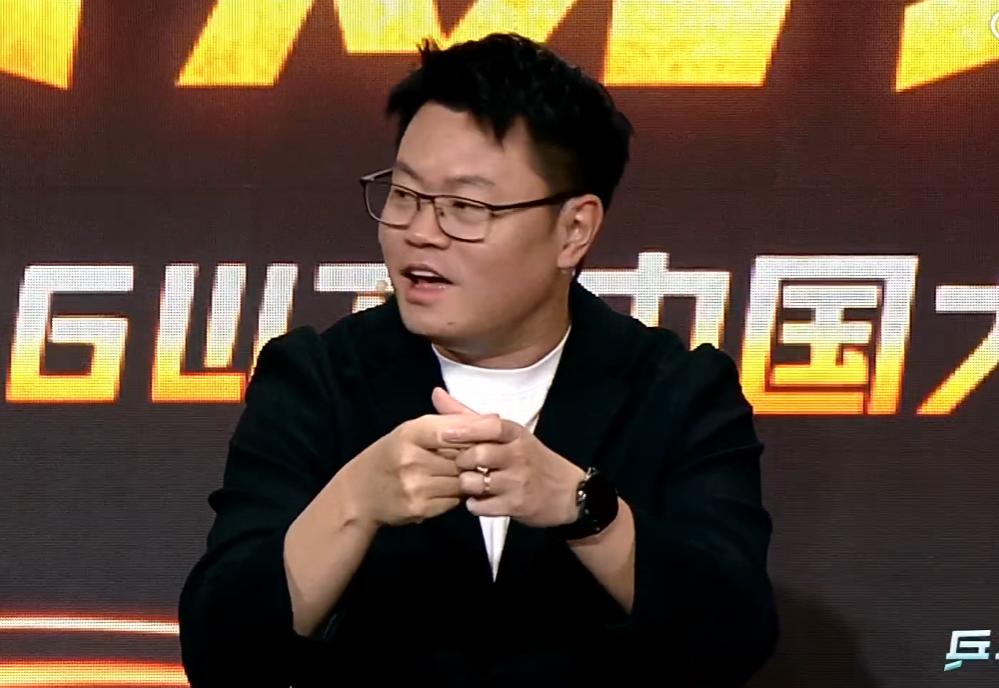 周启豪为什么3:0零封张本智和？侯英超和周雨果然专业，说的非常到位。周雨说：
