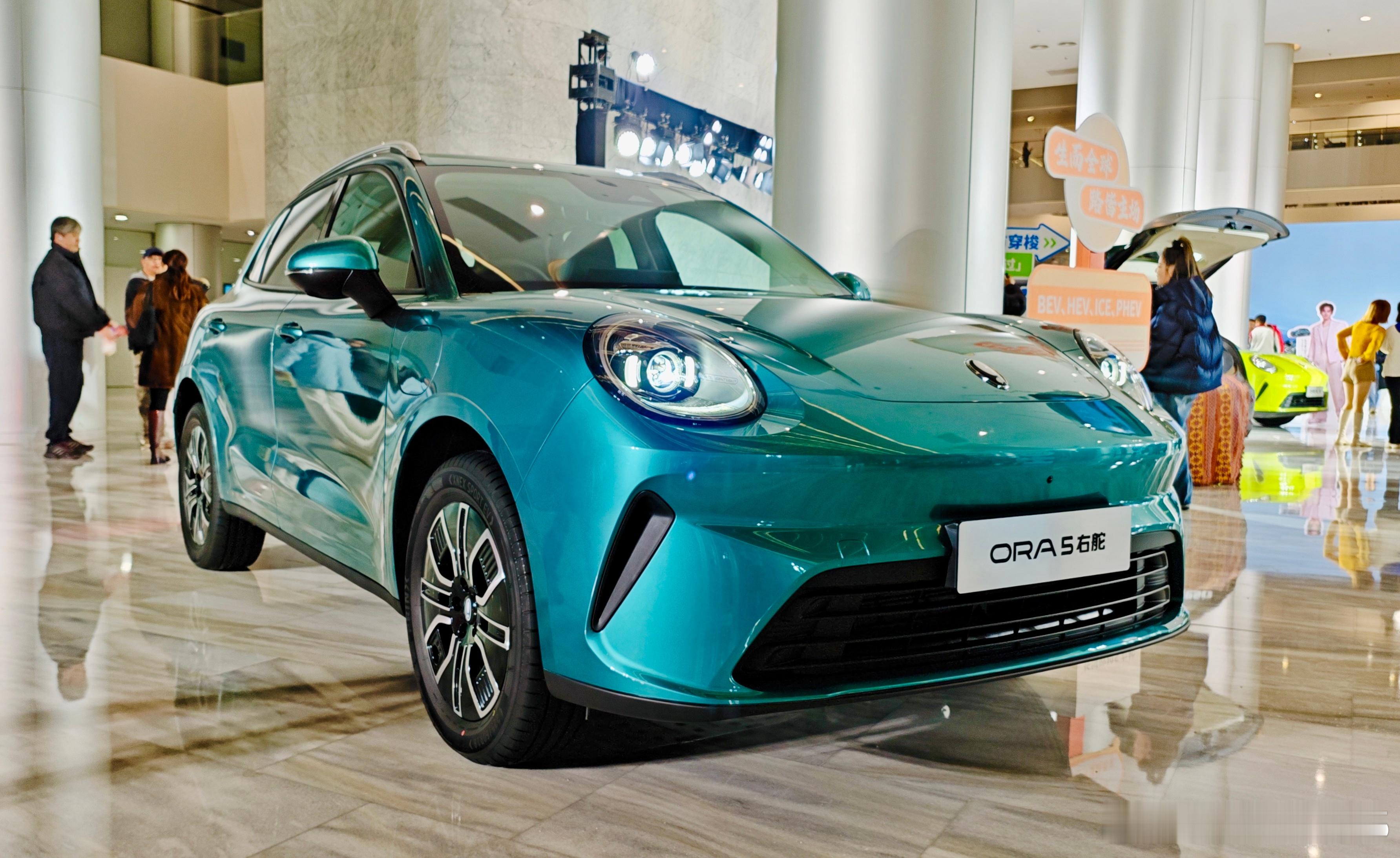 长城欧拉5出价格了：9.18-12.58万元。借此机会，魏建军同时宣布长城汽车有