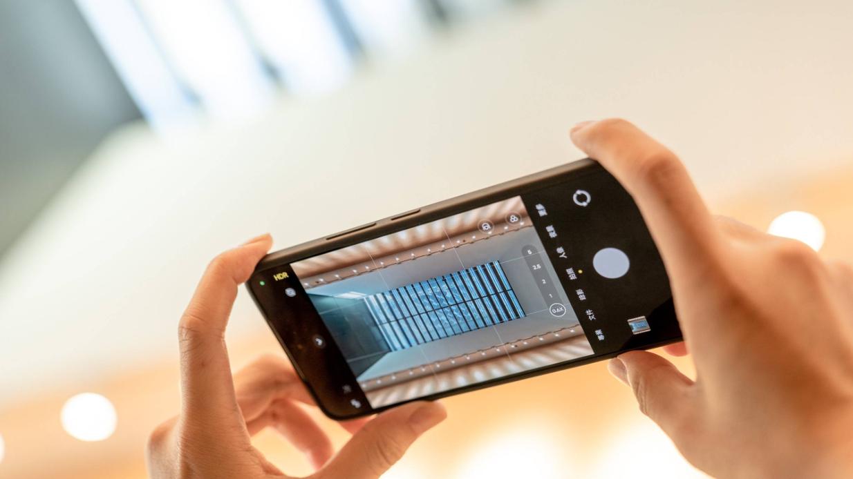 骁龙8至尊旗舰直降1535元！512G+浮动长焦+120W，性价比爆表