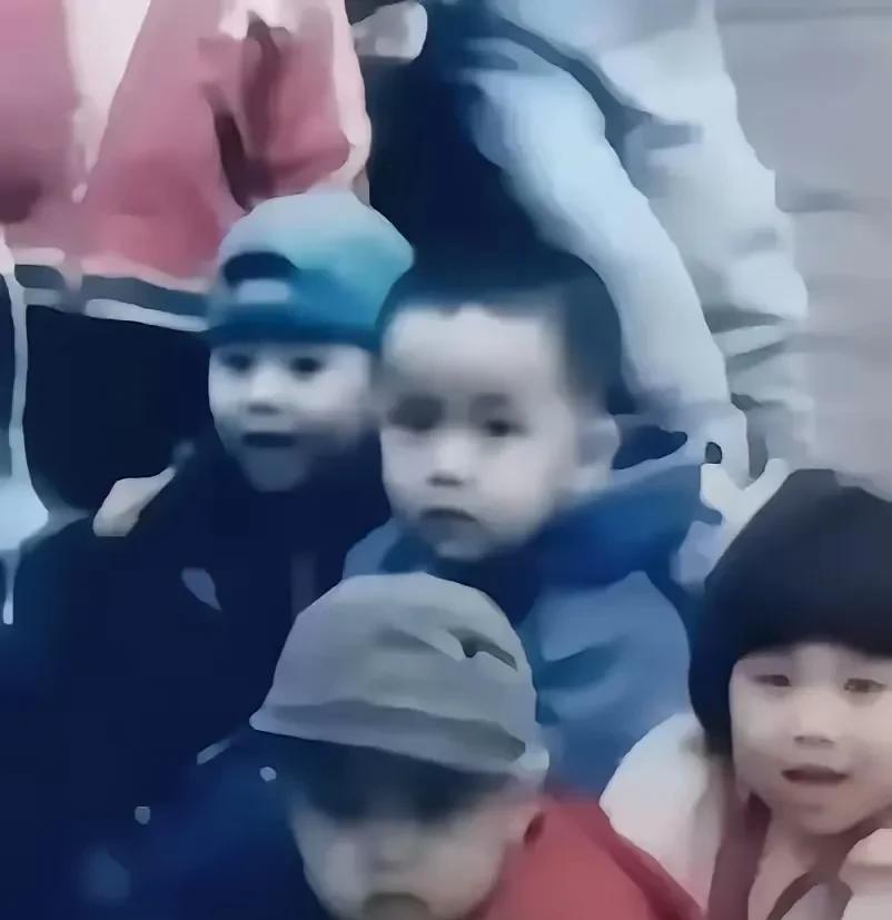 真的是人怕出名猪怕壮，王楚钦自从巴黎奥运会后，名气也是跟着水涨船高，网友们