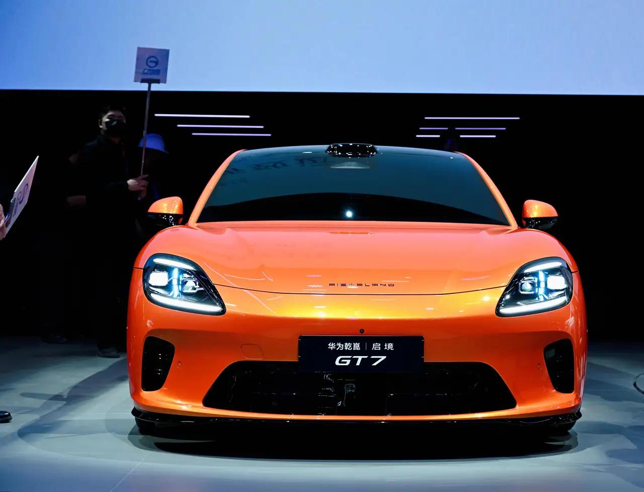 目前汽车保有量最多的十个国家：第十名：墨西哥，4170万辆第九名：英国，42