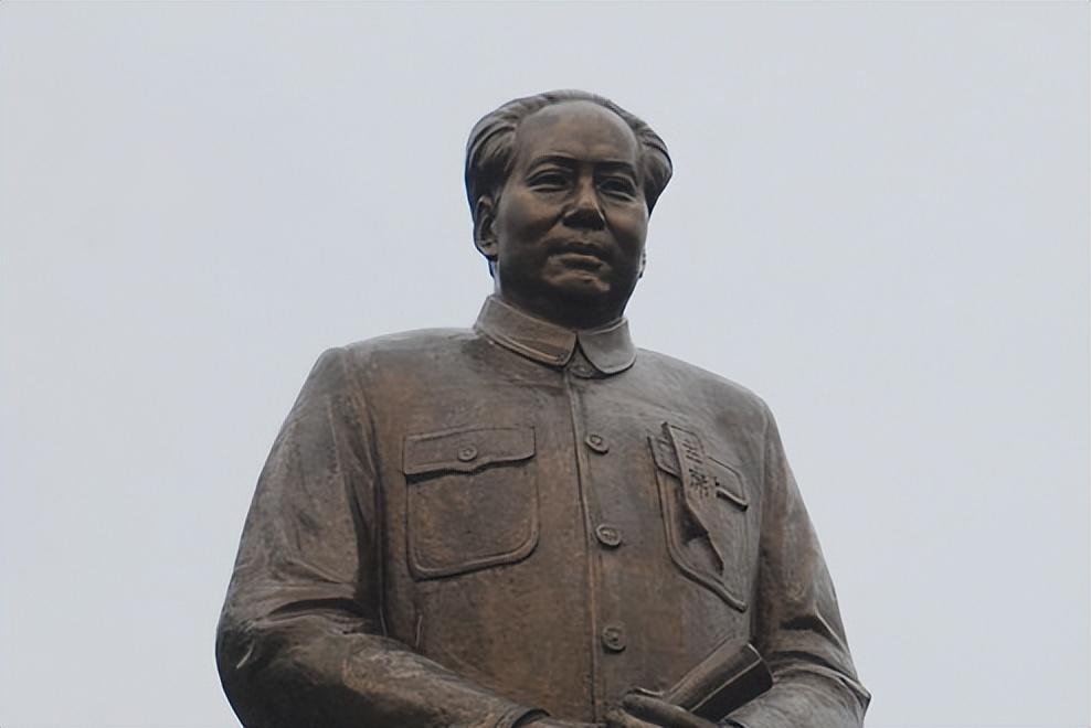 毛主席去世时，美国人是怎么报道的？1976年9月9日凌晨0点10分，毛主席在