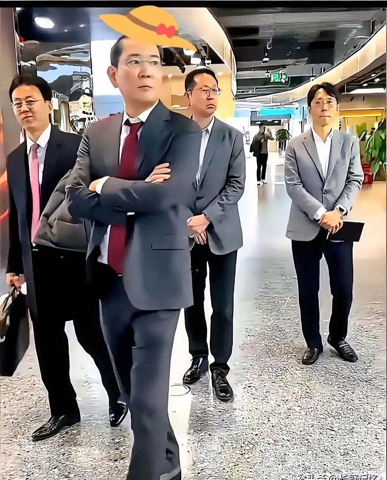 1月5号，北京街头那一幕真是给我整不会了！哪怕你是韩国顶级的财阀大佬，到了咱