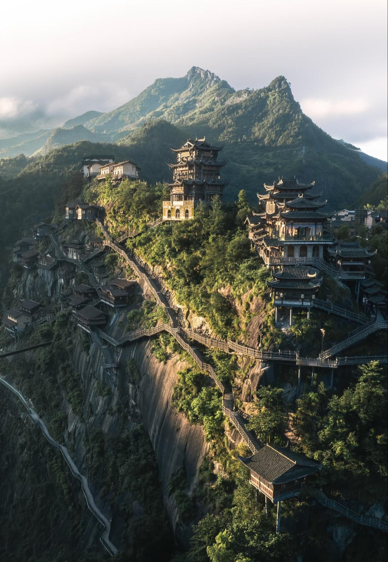 📍江西·上饶望仙谷这里简直是现实版的仙侠世界！周末有空的朋友们不妨带上航