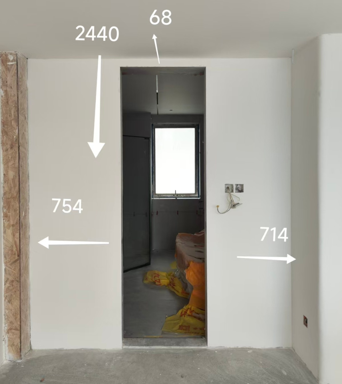 龙二的装修日记装修的坑，真的是踩都踩不完！你看我这主卧卫生间的门，原本计划是做