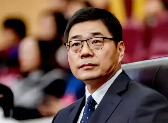 著名评论员苏群老师谈到，篮协新领导对中国篮球和CBA联赛的赛风赛纪十分不满，本来