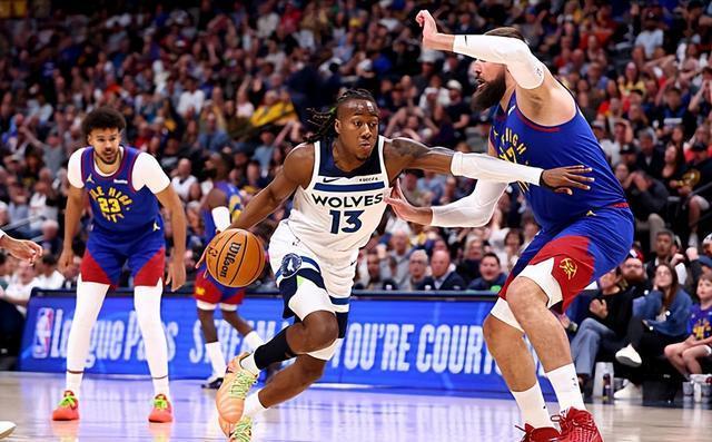 森林狼这个引援厉害了！根据数据统计，多森姆在森林狼担任首发时场均可以得到19+