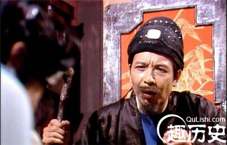 而秦可卿死后,贾珍哭得泪人儿一般,和贾代儒等说