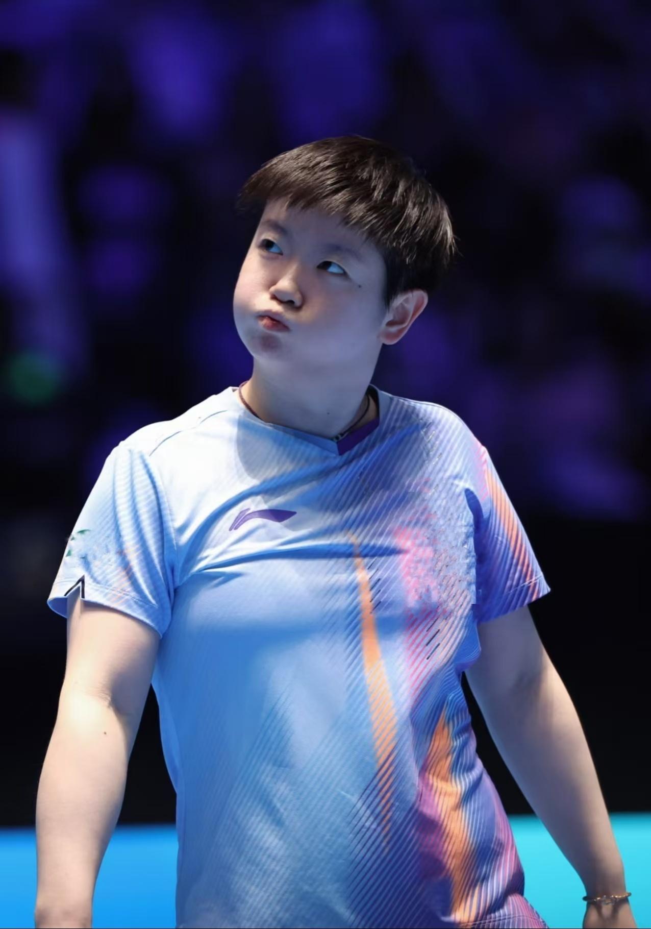 乒乓球选手孙颖莎说，很多人不知道，我其实是个“00后”，2000年11月4日出生