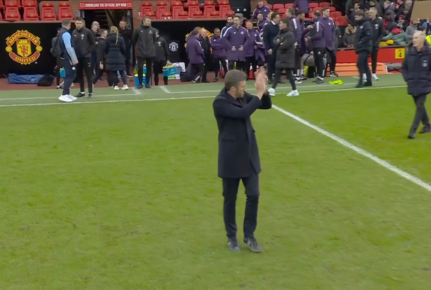 曼联2-0曼城！！！这样的胜利，这样的比分，曼联球迷太久太久没有体验过了。卡里克