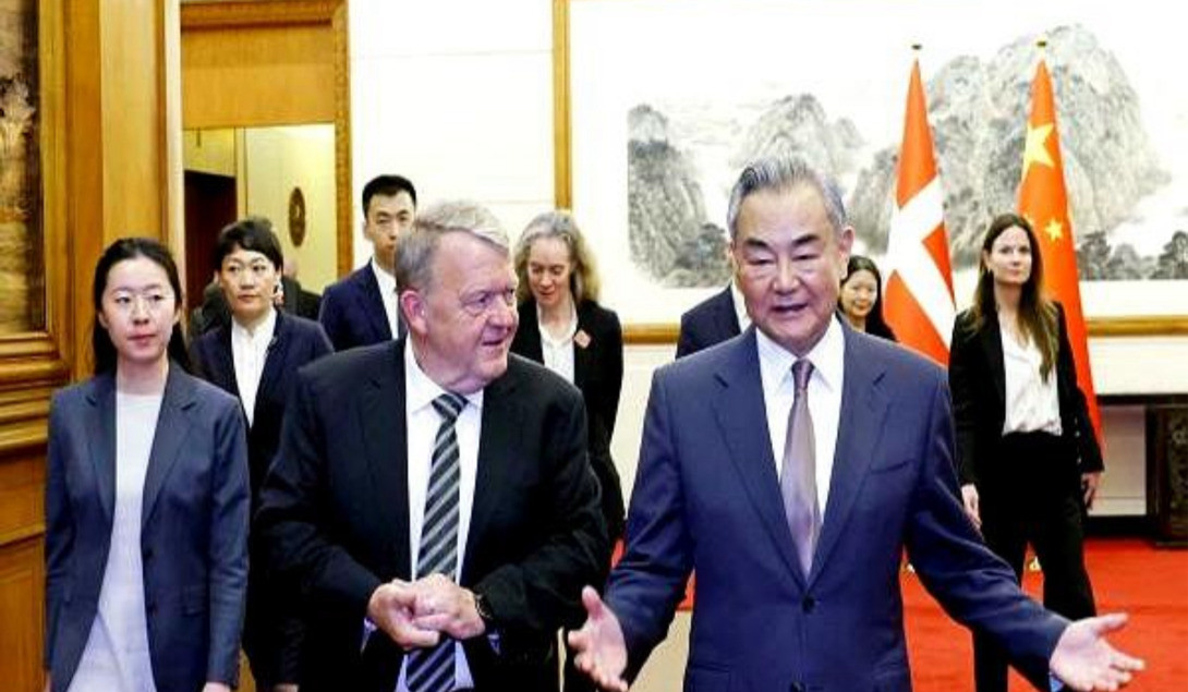 格陵兰岛归谁中国表态了嘿，你听说了吗？美国之前居然想抢