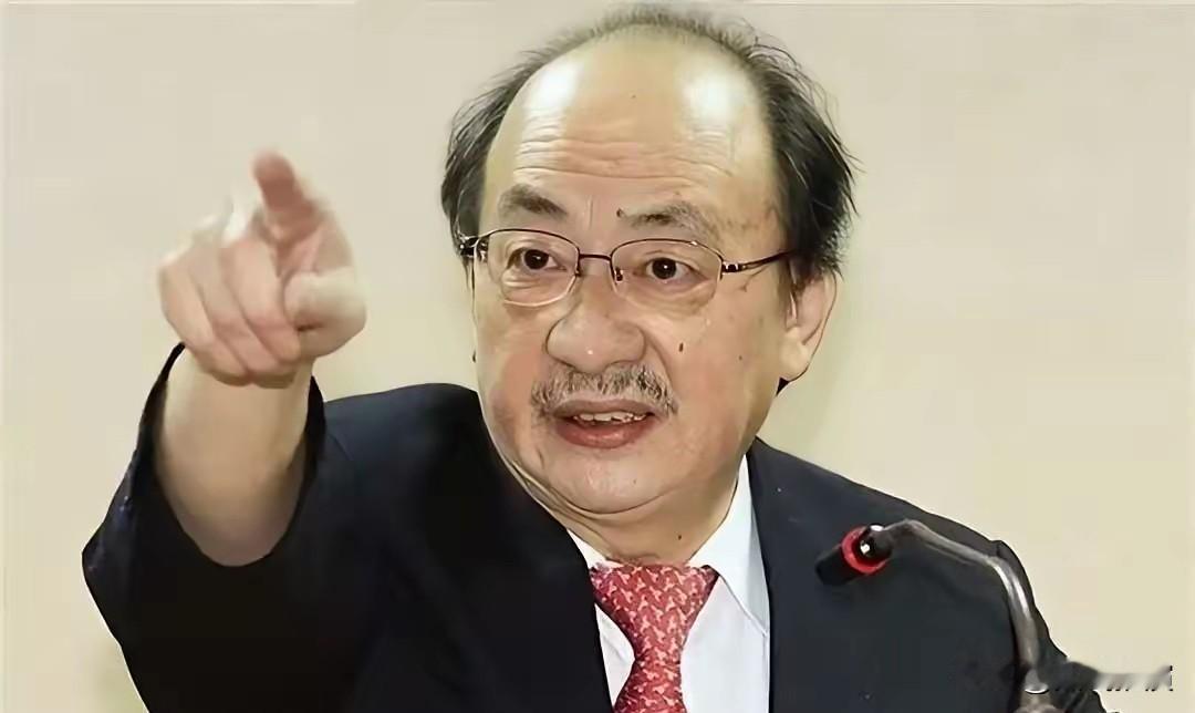 柯建铭“硬刚”赖清德大年初一别人都在过年，柯建铭没闲着。他挨个给民进党民代