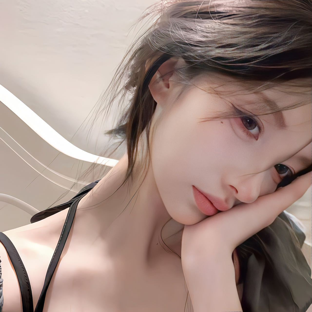 WeChat｜氛围感女头｜氛围感女头｜明媚感女头｜小众高级温柔女头｜头像女｜绝