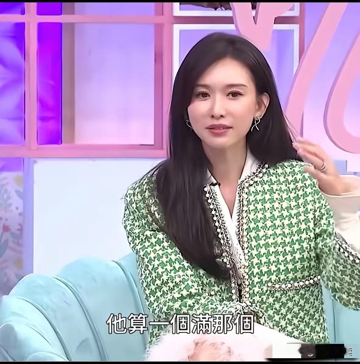 真是没有对比就没有伤害小S要是知道林志玲会输出这么一段话她会不会后悔