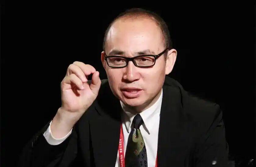 潘石屹两次蛐蛐许家印2007年，中国房地产的高涨之年。恒大是弄潮儿，疯狂拿地，成