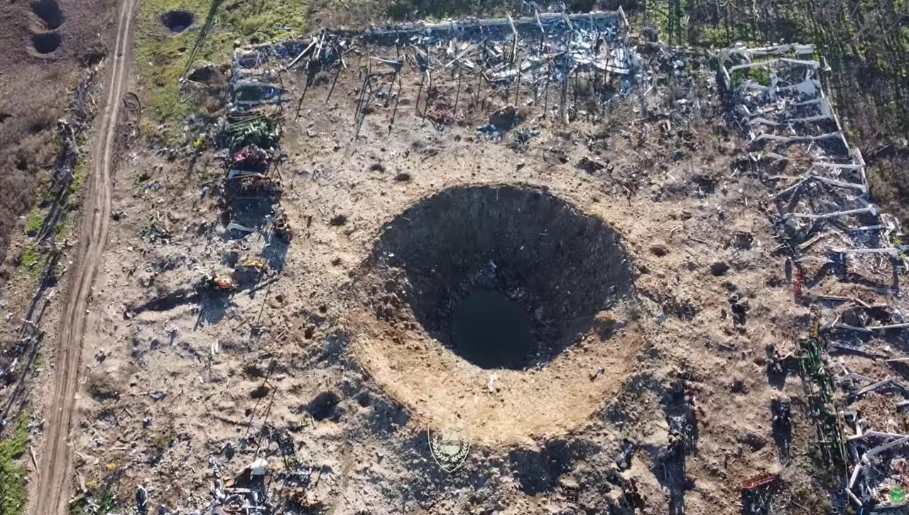 俄罗斯航弹FAB500的威力FAB-500（俄语：ФАБ-500，俄语：ф