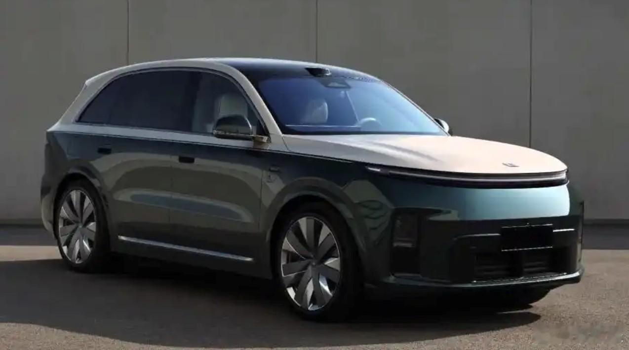 理想汽车对L6、L7、L8、L9进行定位重构，采用“奇数6座、偶数5座，数字越