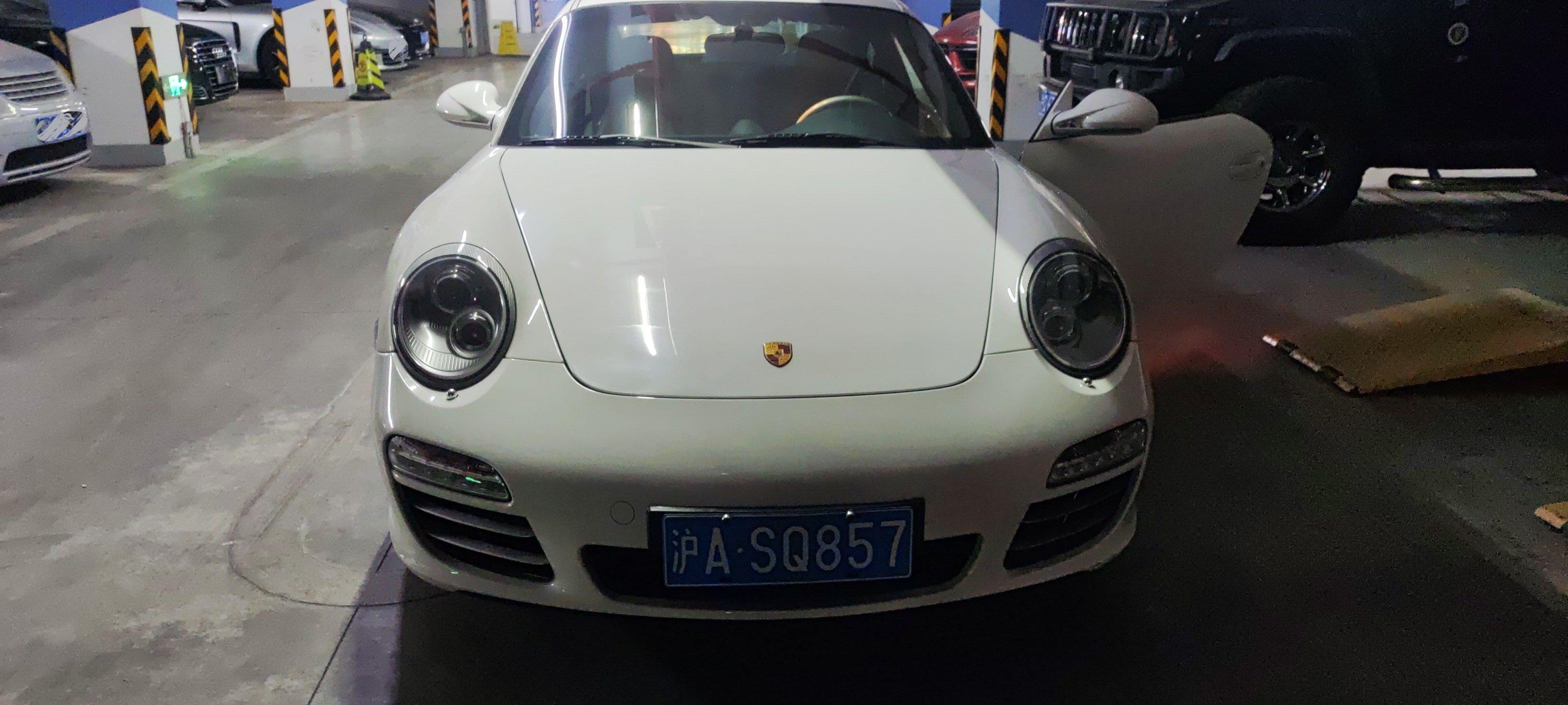 才开1万多公里就只卖40万，这辆七成新的保时捷911可遇不可求？