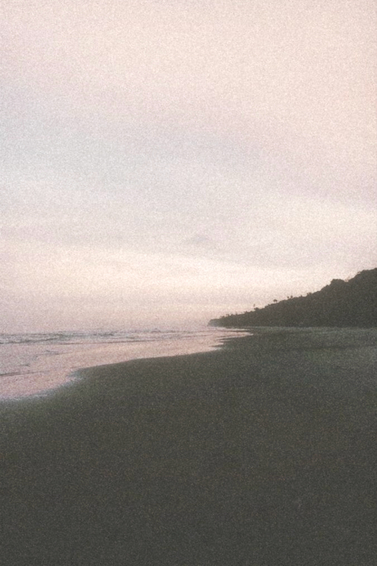 肖战出发北京了缱绻成诗，你是每个心悦的符号！看一次心动一万遍又可以看到新鲜的肖战