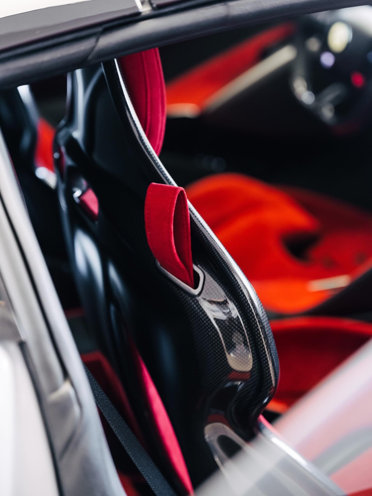 Car时尚法拉利849Testarossa。那个时代的经典标志，上周刚展露