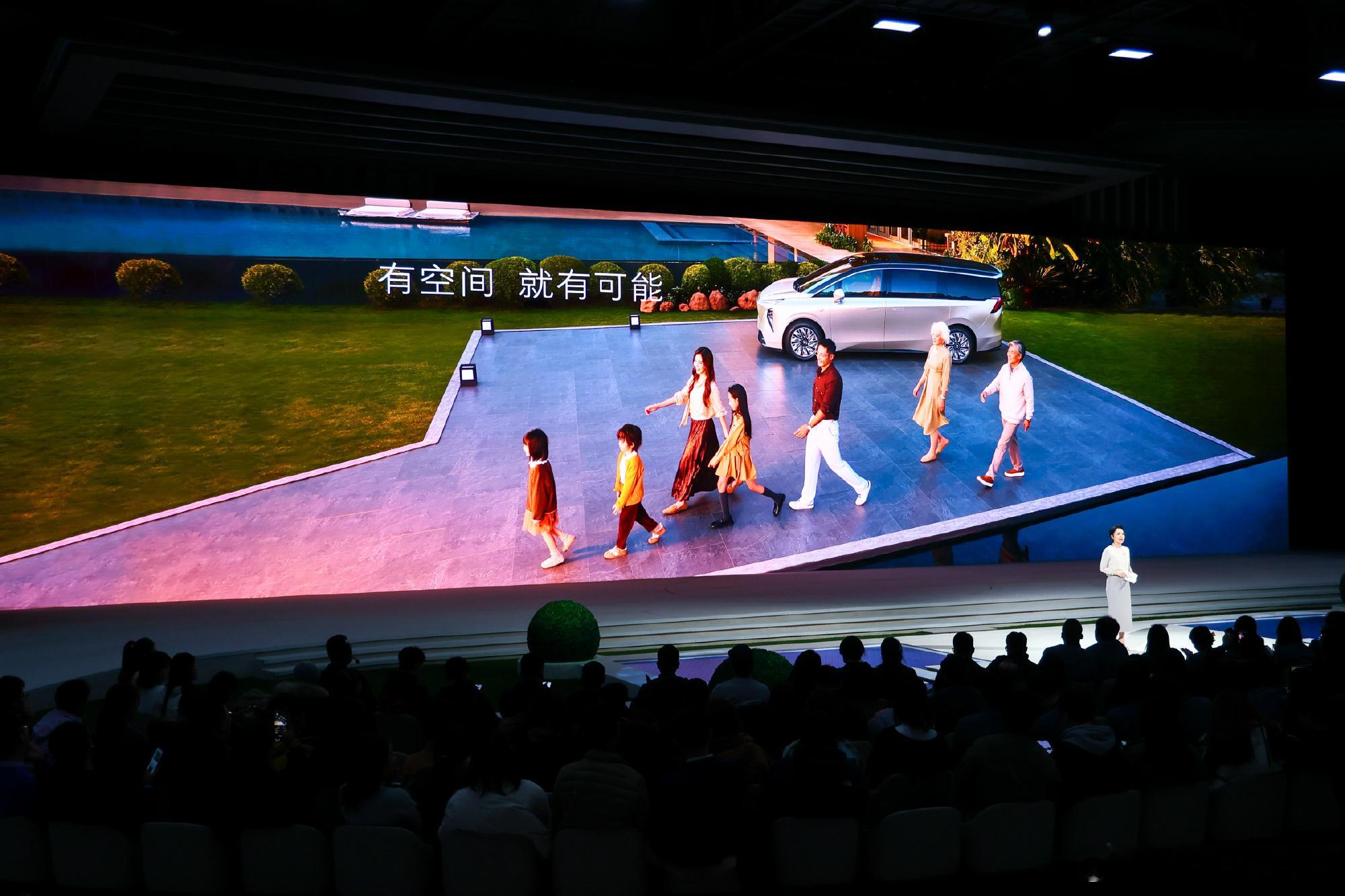 43.99万起别克世家上市即交付别克这波MPV矩阵太强了，从GL8到世纪再到新出