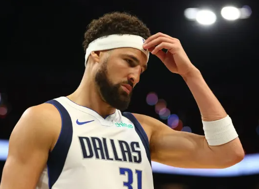 独行侠正在兜售克莱－汤普森，但目前尚未找到合适的交易对象。克莱的合同将于202