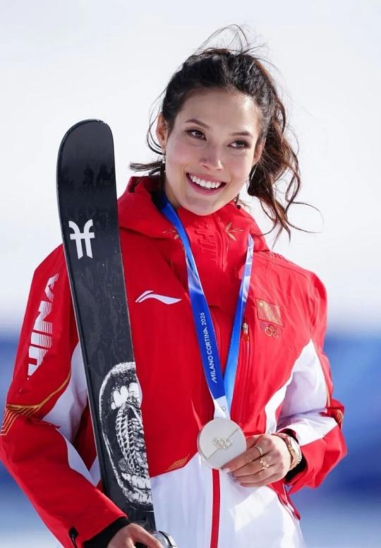 截至2026年2月17日，中国代表团在米兰冬奥会上的战绩确实有些“意难平”，目前