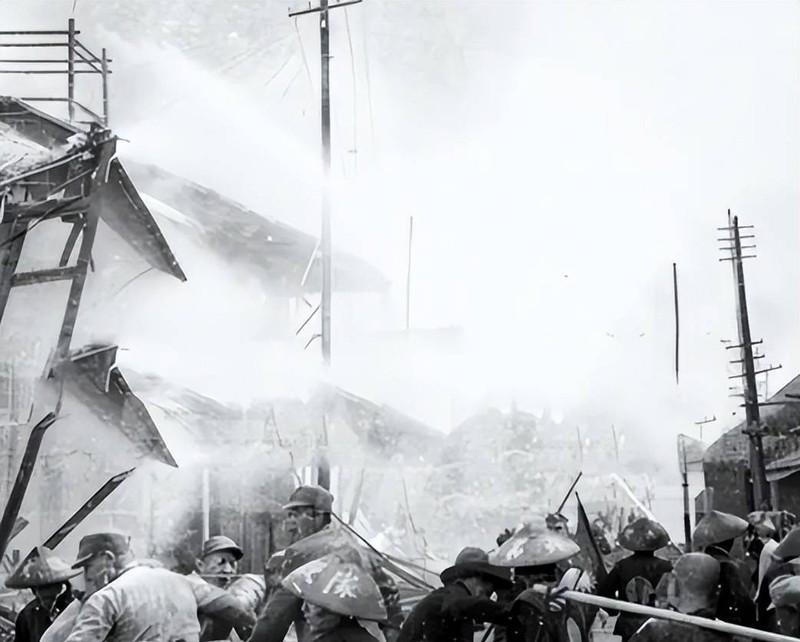 解放台湾时，如果美日介入，一定要优先打击日本本土，让这个国家再尝尝国破家亡的滋味