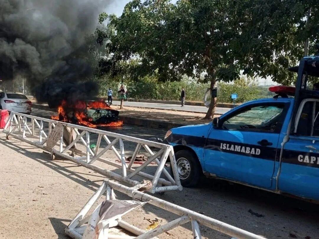 这两天南亚开始不太平了，先是印度首都新德里红堡附近发生汽车爆炸事件，造成数十人伤