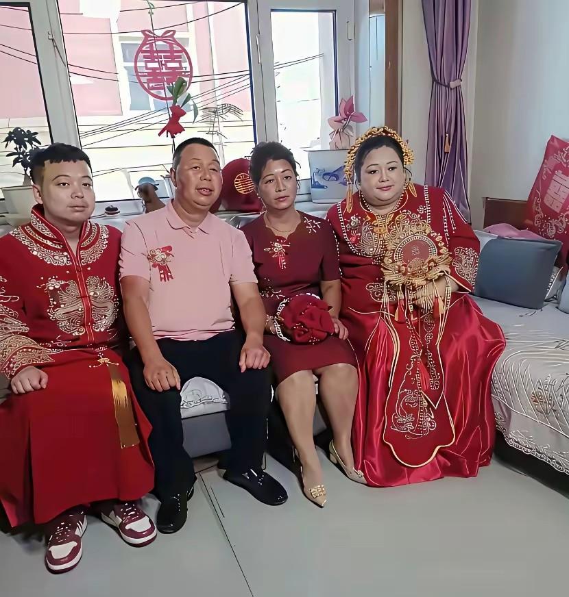 新娘子彩礼12万，你觉得给高了还是给低了？