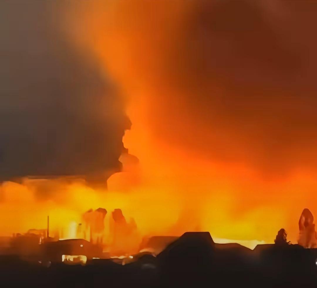 特朗普低估了泽连斯基的能力！普京与特朗普准备在匈牙利的会谈，可能要黄！[捂脸哭]