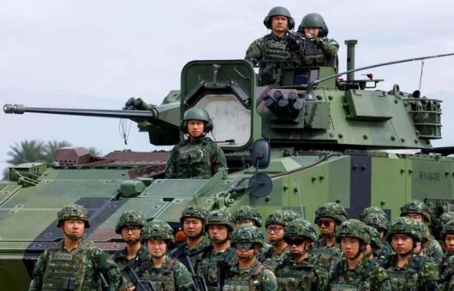 高市向赖清德作“保证”后，台军下令在金门、屏东等地实弹射击，月底还将首次测试空射