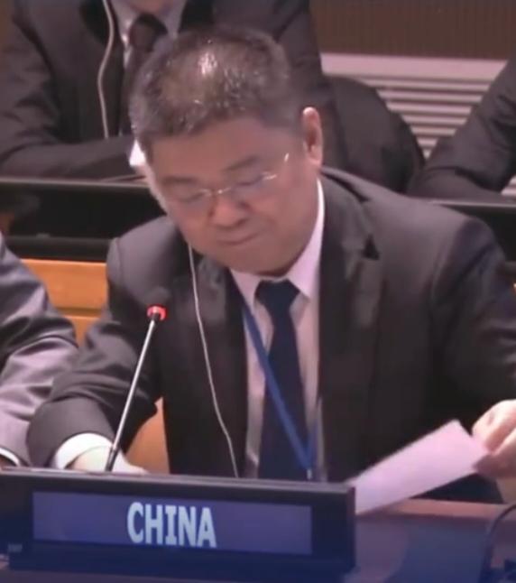 马斯克的星链卫星已成低轨道及太空危险源，数量众多的星链曾两次逼近中国空间站，迫使