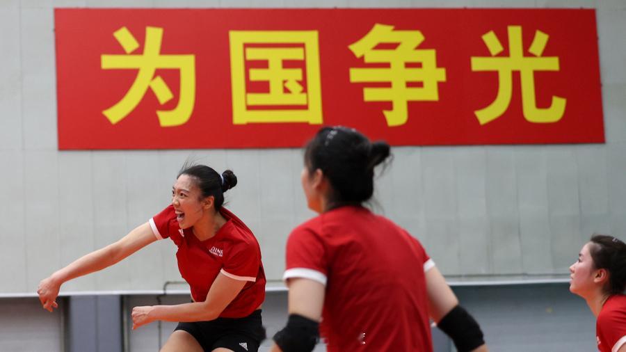 【《解放日报》：世联赛中国站票务遇“冷”，中国女排怎么没人看了？】2025世界
