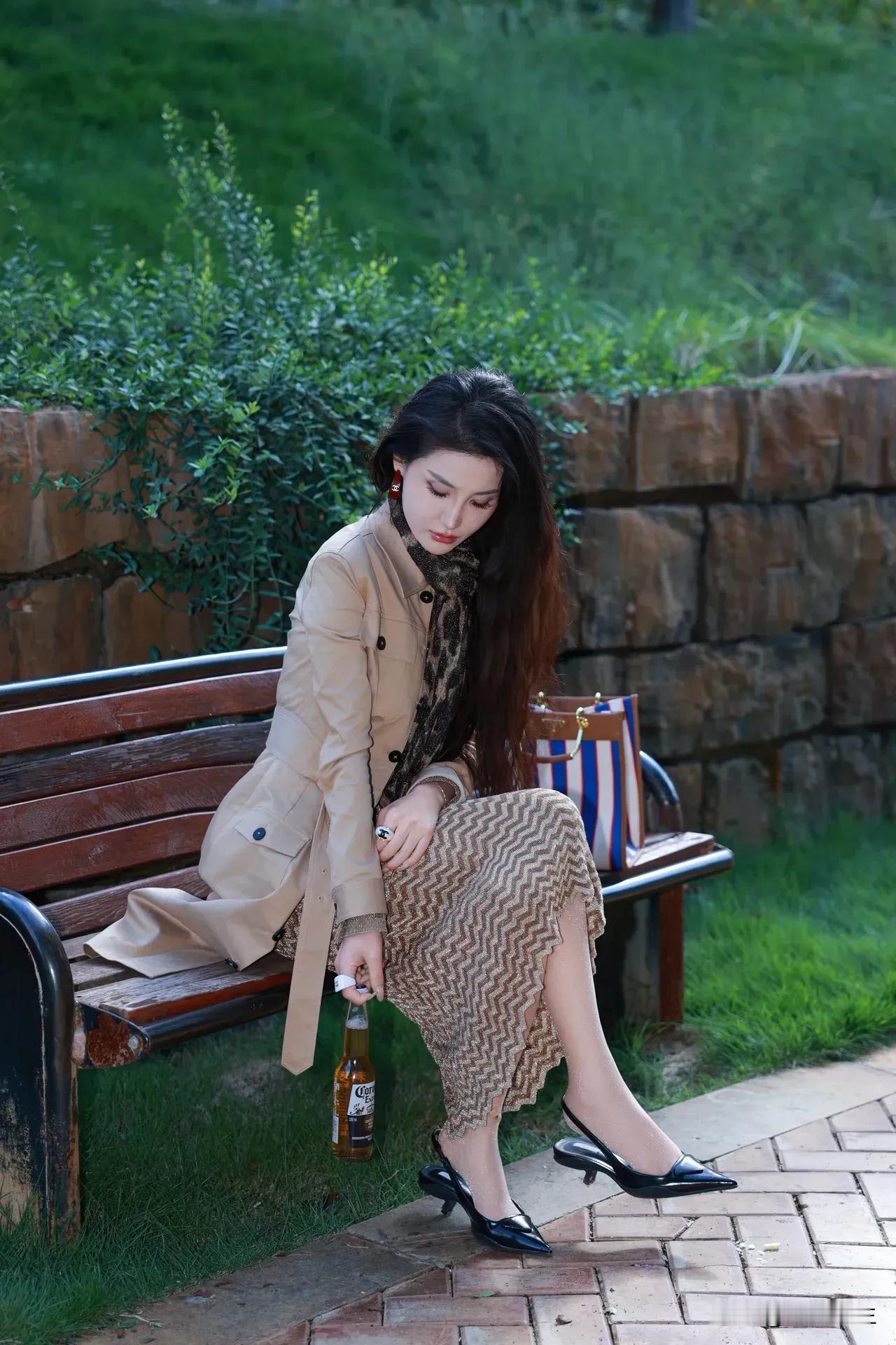 路上也能抢到美丽的风景[/太阳][/胜利]