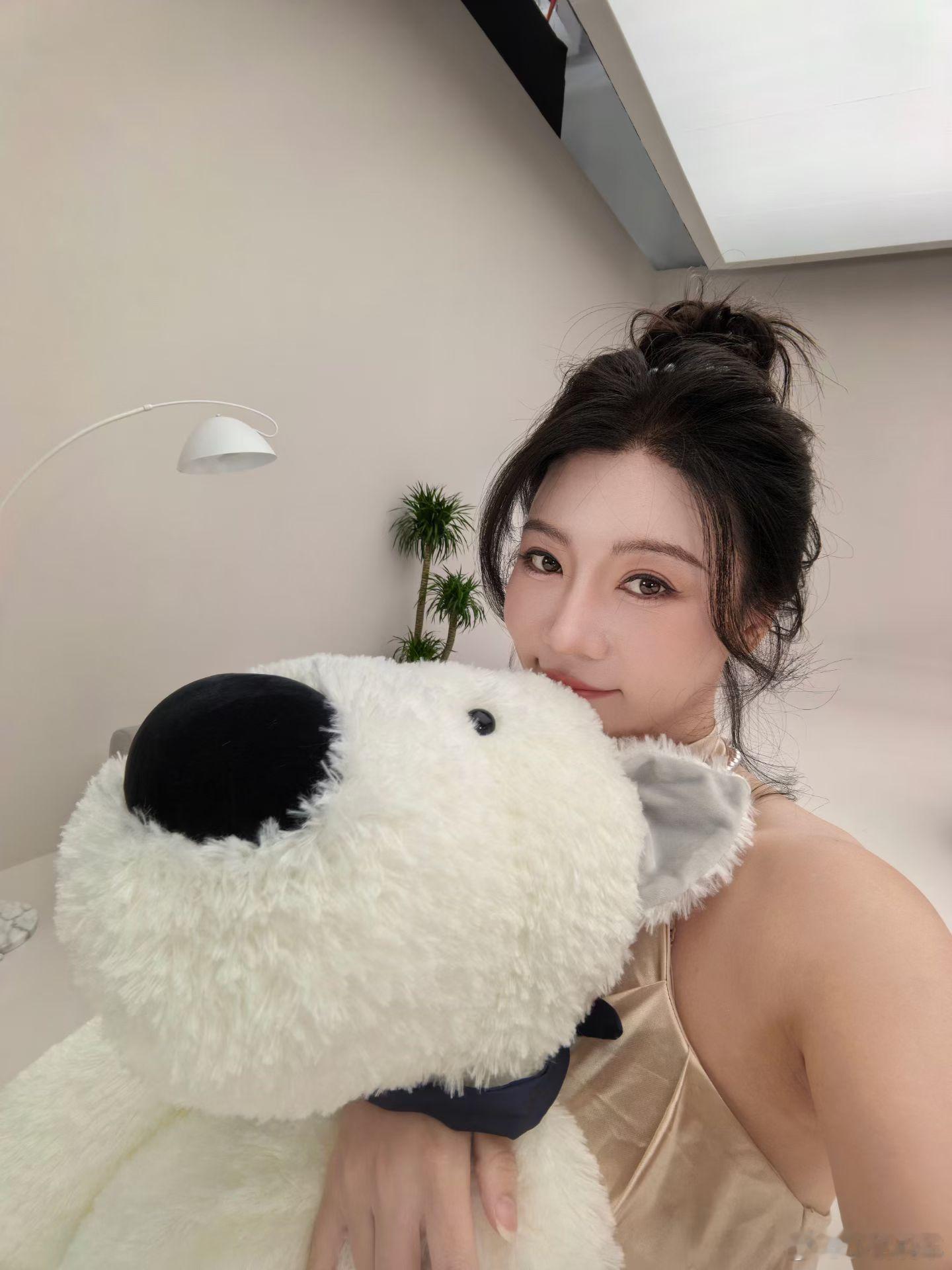 早上好啊，大家起床了吗？