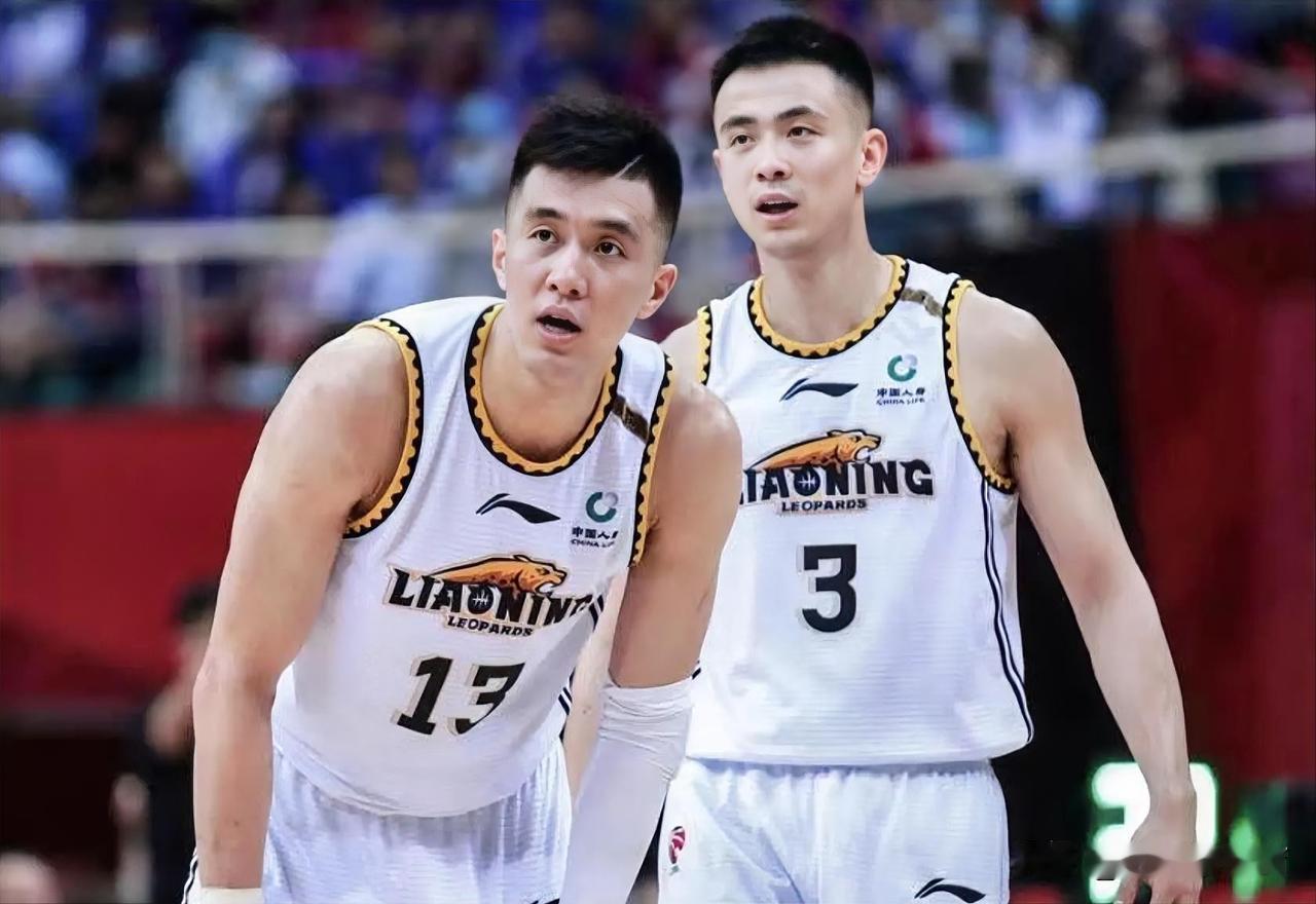 cba联赛辽篮史上八大后卫，杨鸣只能排名倒数第三，那么谁位列首位？第八位，边强