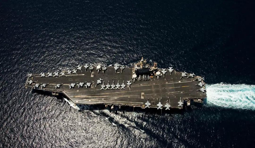 全面战争或开打？美航母已经静默，最坏情况要来了，中方递出8字。美军航母进入静