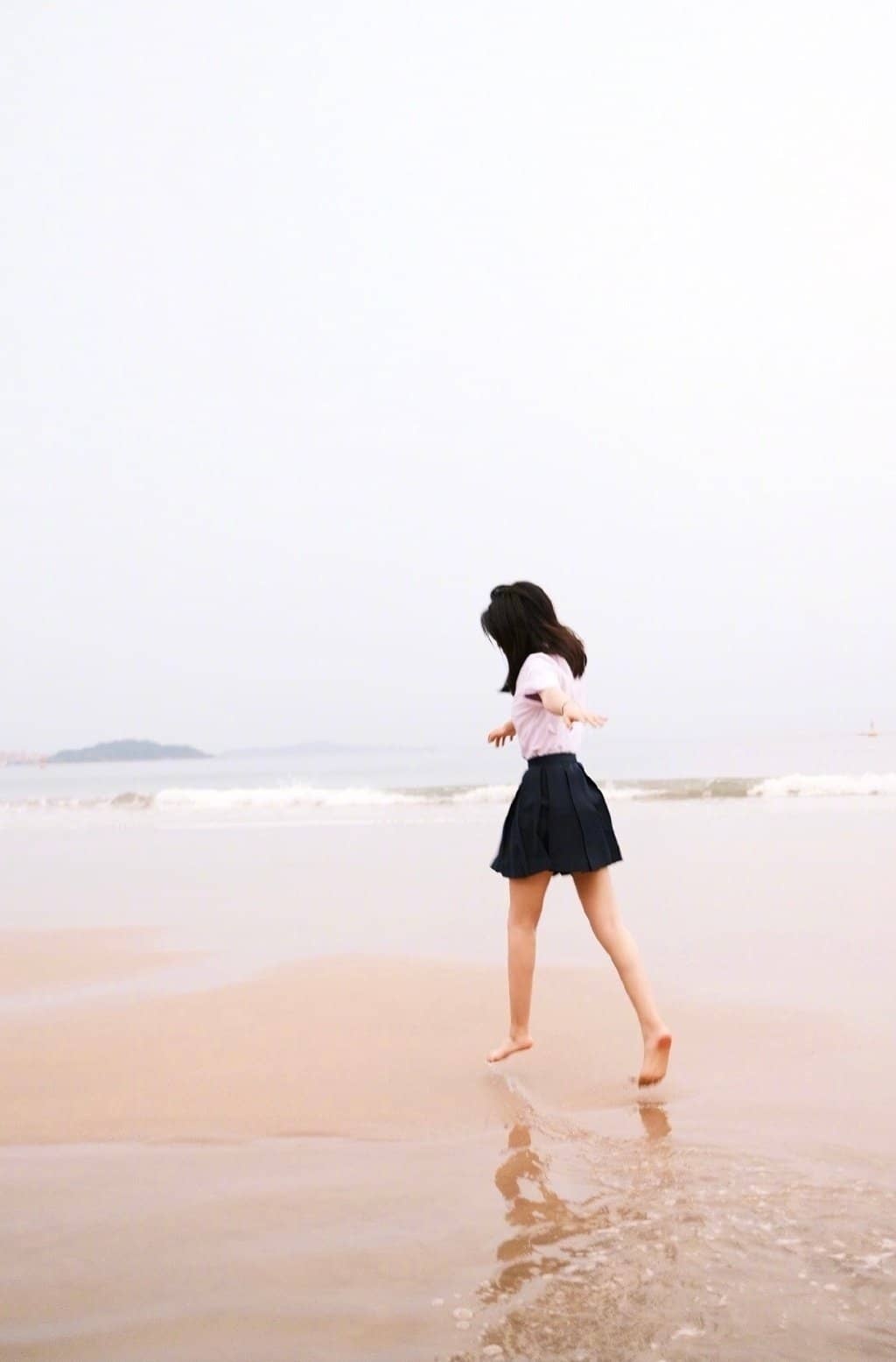 邢菲光脚丫图集精选​​​