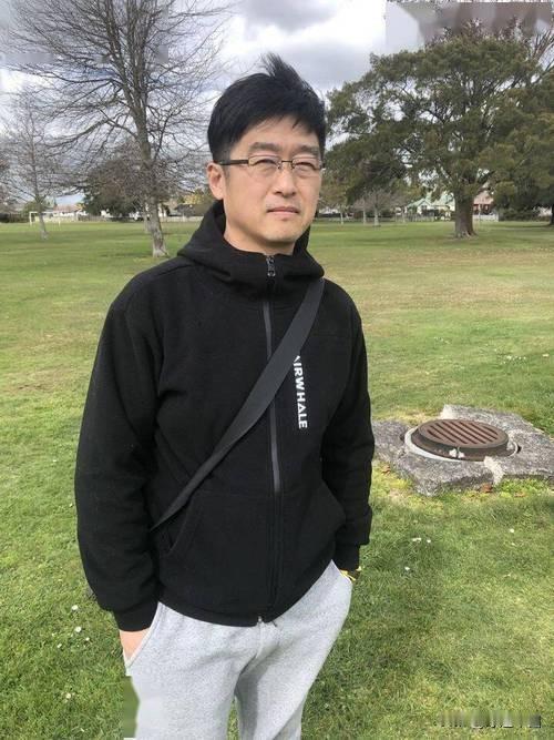 桑特拉奇曾说邓程会成为“中国最伟大的球员”。从足球成就上看，邓程的职业生涯或许没