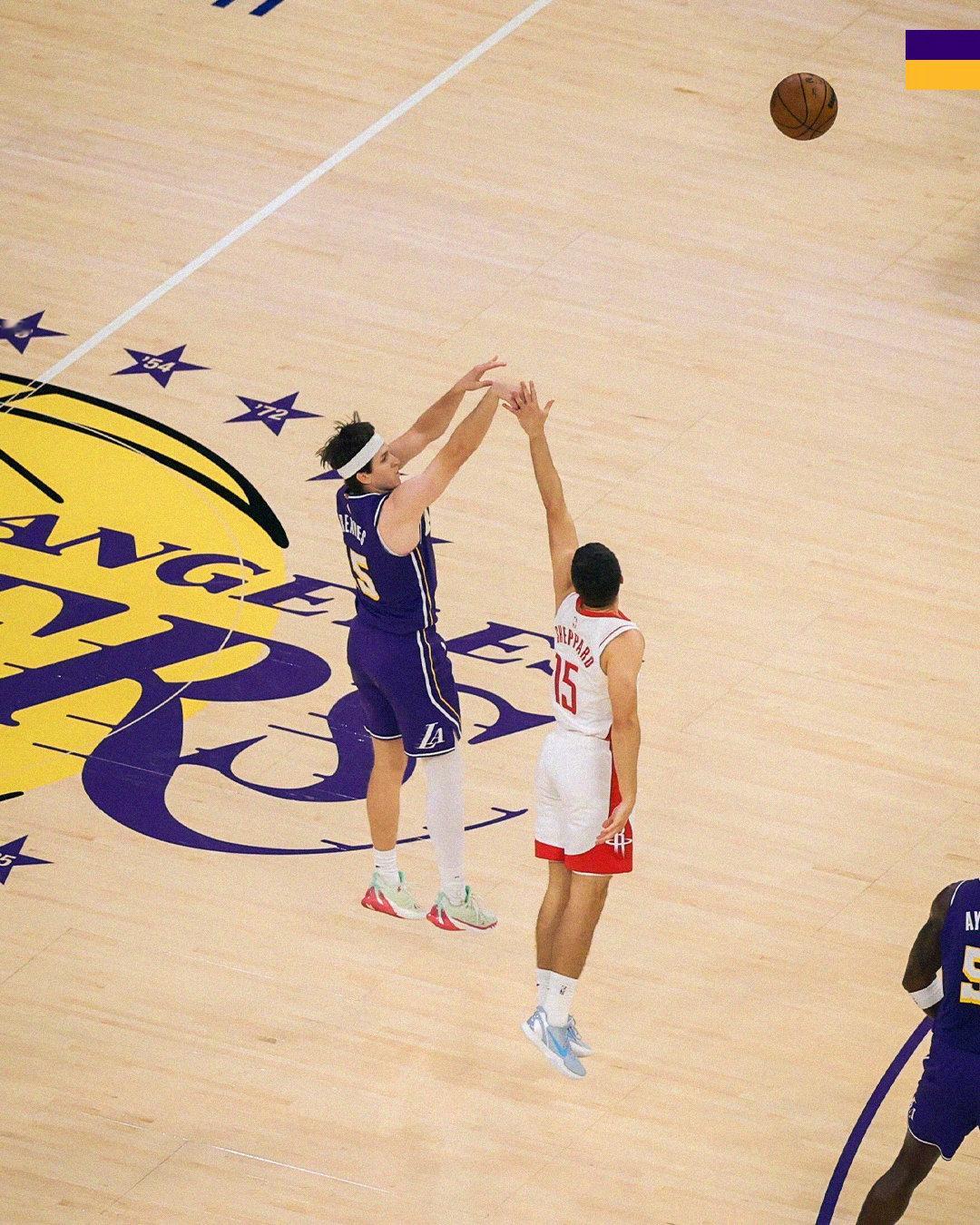 火箭vs湖人|第一节🔚湖人2️⃣8️⃣-2️⃣1️⃣火箭替补出场五分钟