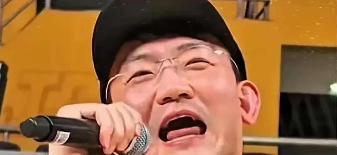 王博有望夺得第二冠！广厦队刚刚夺得CBA冠军之后，王博又带领了广厦的主力人马去