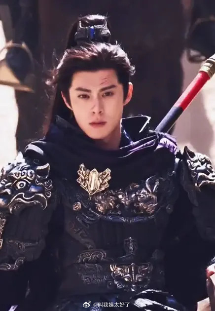 王鹤棣这张《将门独后》的路透图有鲜衣怒马少年郎的感觉了吗？