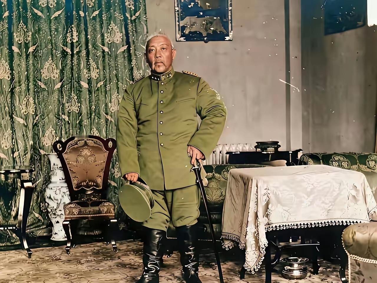 好像人家是演技派以后演袁世凯应该挺像倪大红还不行，还是孙淳演的最像，简直一模
