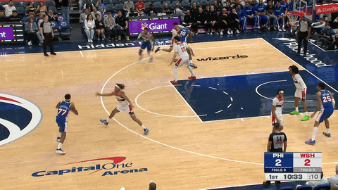 吹爆今天的乔治，真有点看湿了。——全场出战30分钟，22投15中（其中三分球12