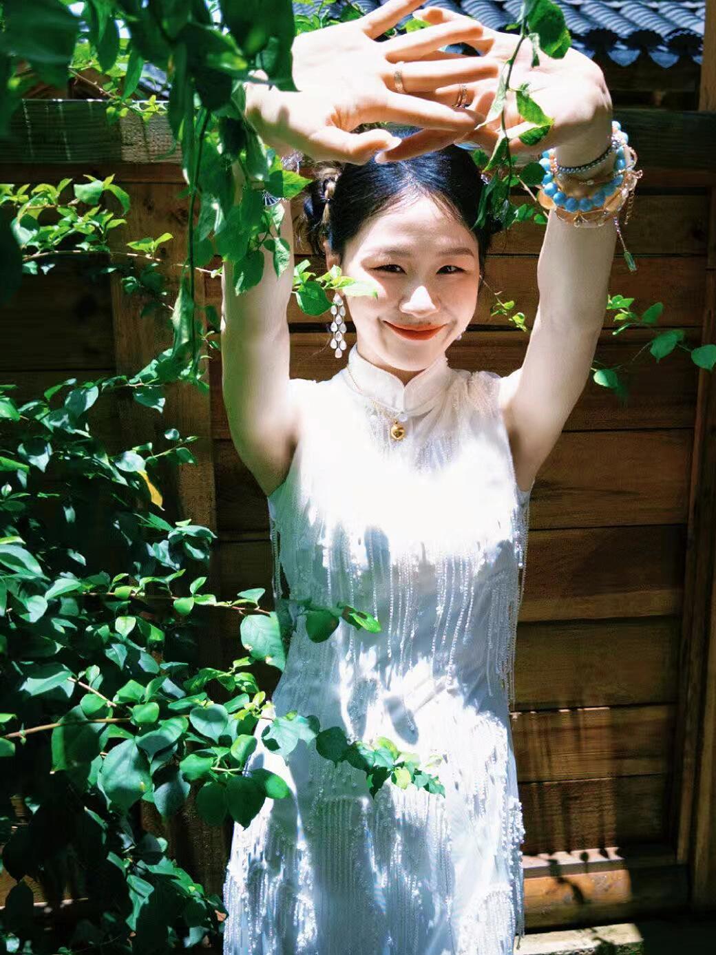 金靖太懂女生了找到金靖越来越美的原因了终于懂了！金靖越来越美的关键，是她不跟