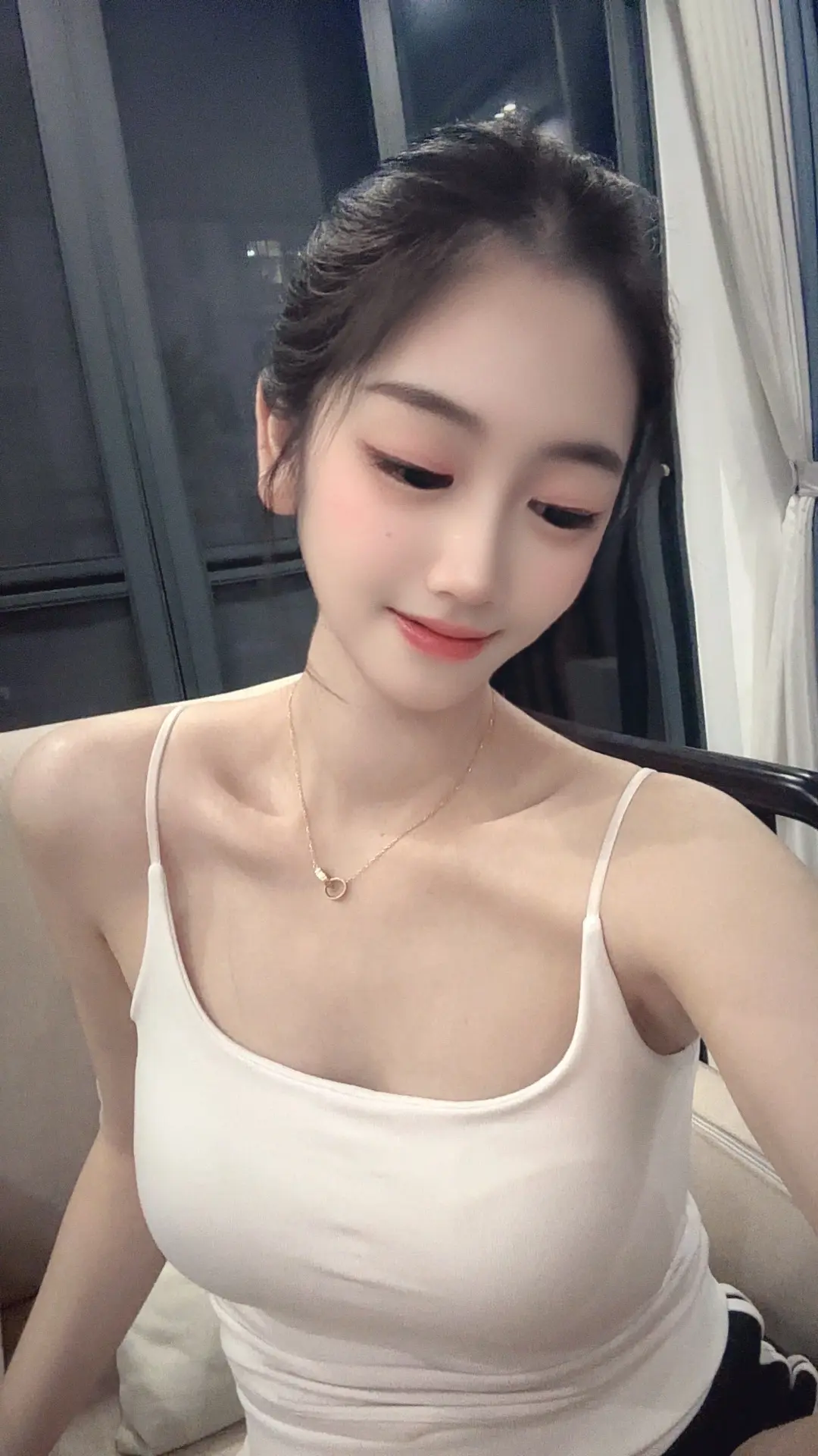 她实在可爱 坏一点怎么了