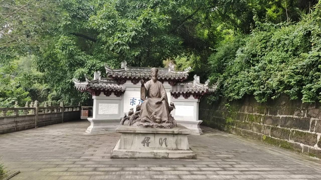 人类寿命到底多少解释这个问题，人类寿命从科学计算能活到120岁！可是现事实全球