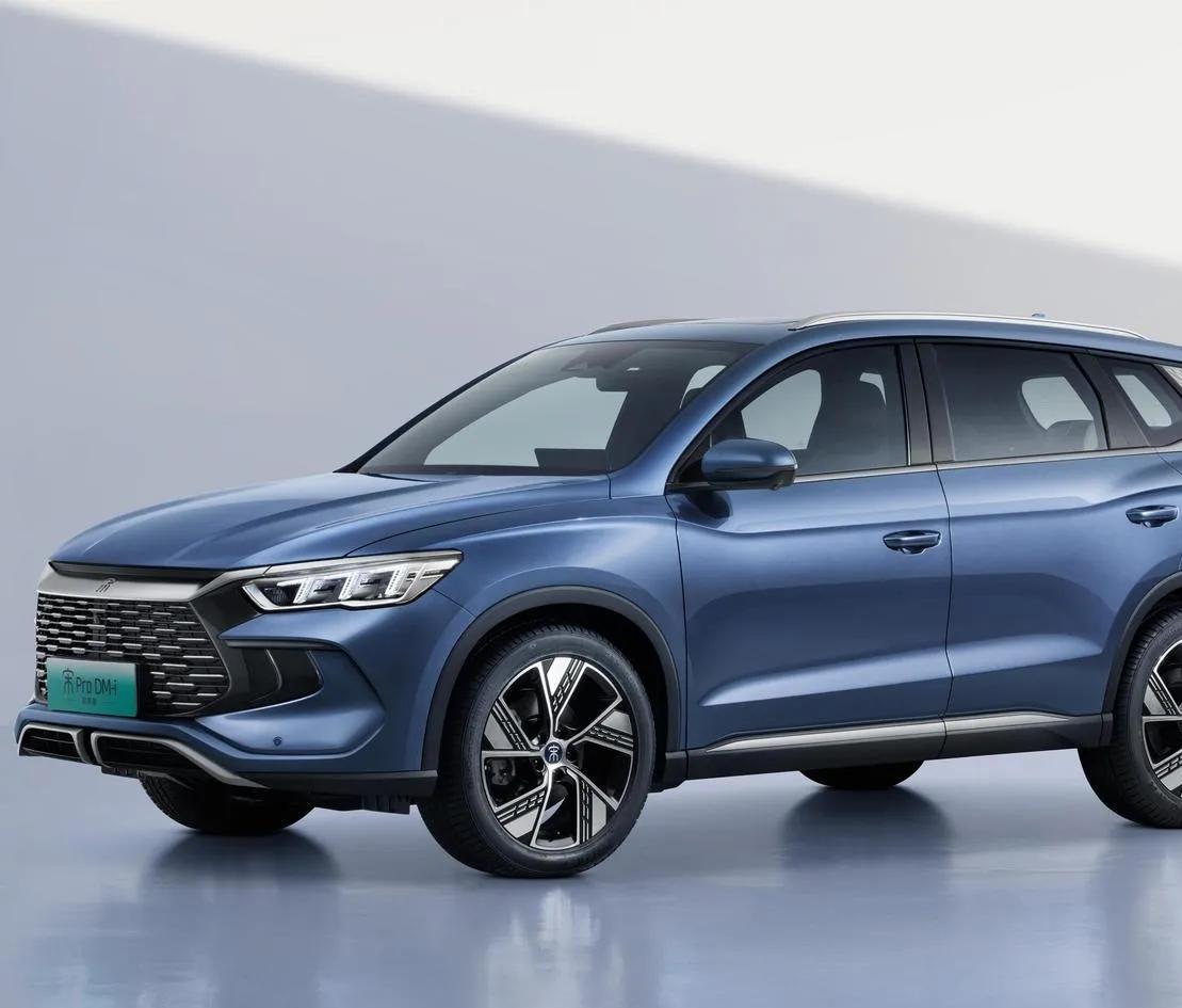 比亚迪杀疯了!10月7款新车扎堆上市,最低不到7万,家用党直接冲比亚迪这波